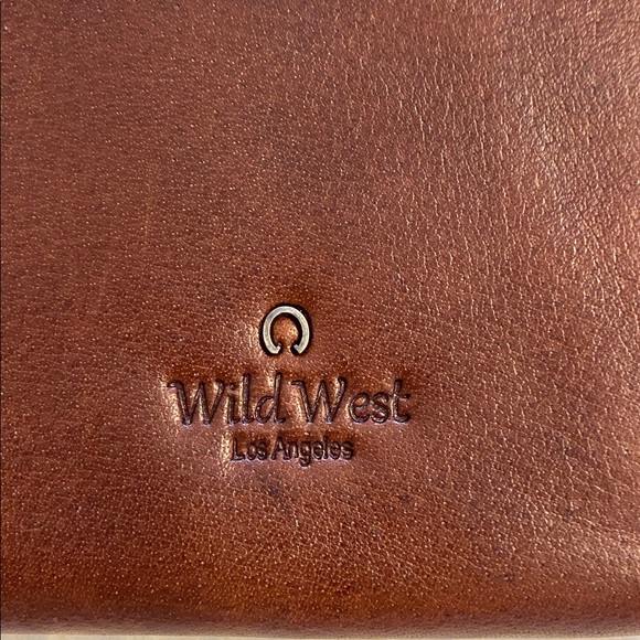 Wild WestLos  Angeles  Brown Leather Crossbody Bag BNWOT - Picture 2 of 12